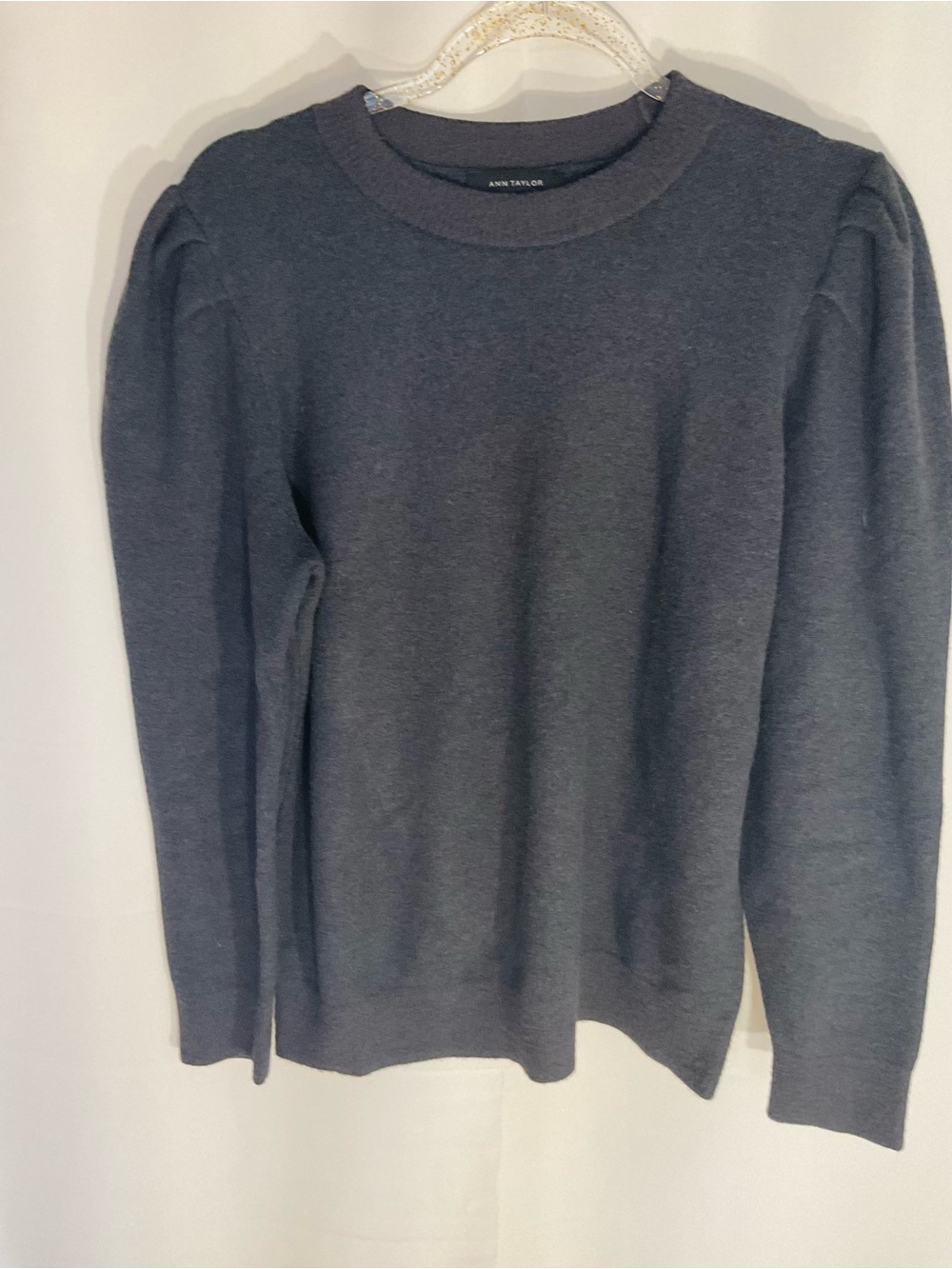 Ann Taylor Women’s Dark Gray Crewneck Sweater size M